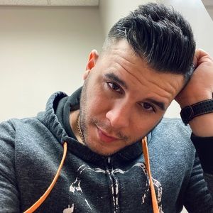 Meet your Posher, Ray